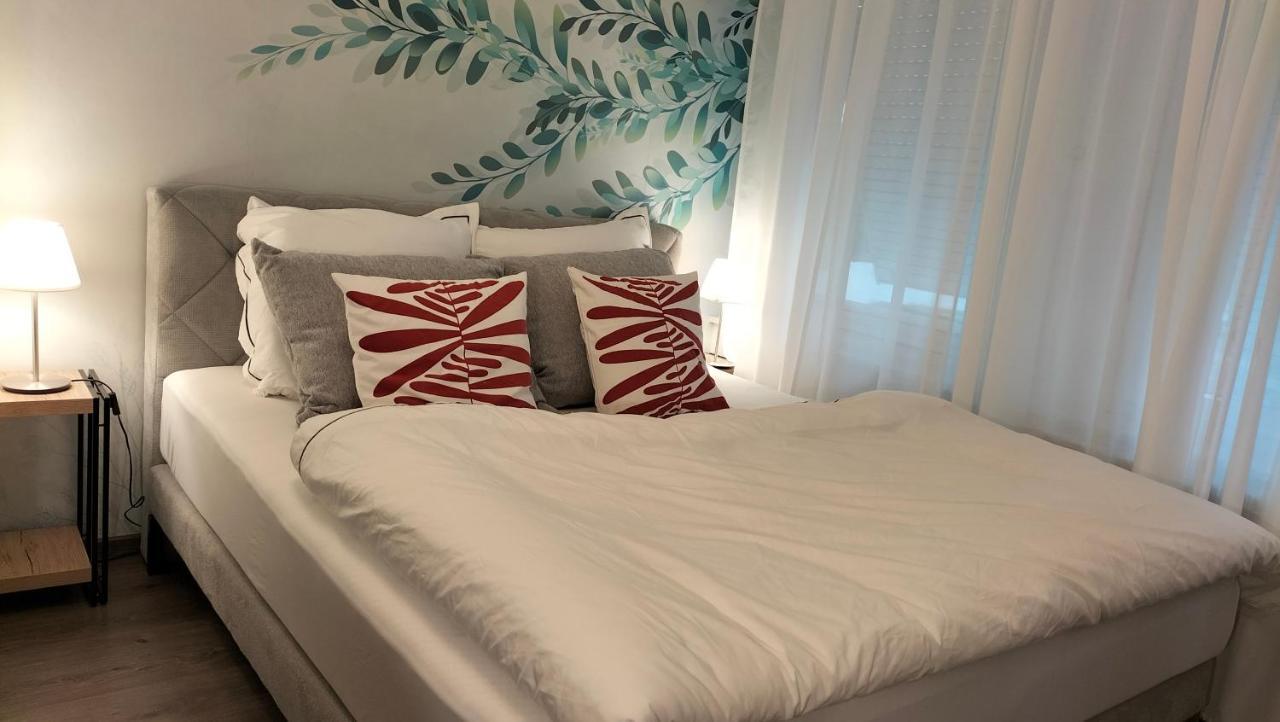 Appartamento King Bed 4 People Near Basel, Switzerland, Weil Am Rhein, Loerrach, Germ'Any, Near Airport Saint-Louis  Esterno foto